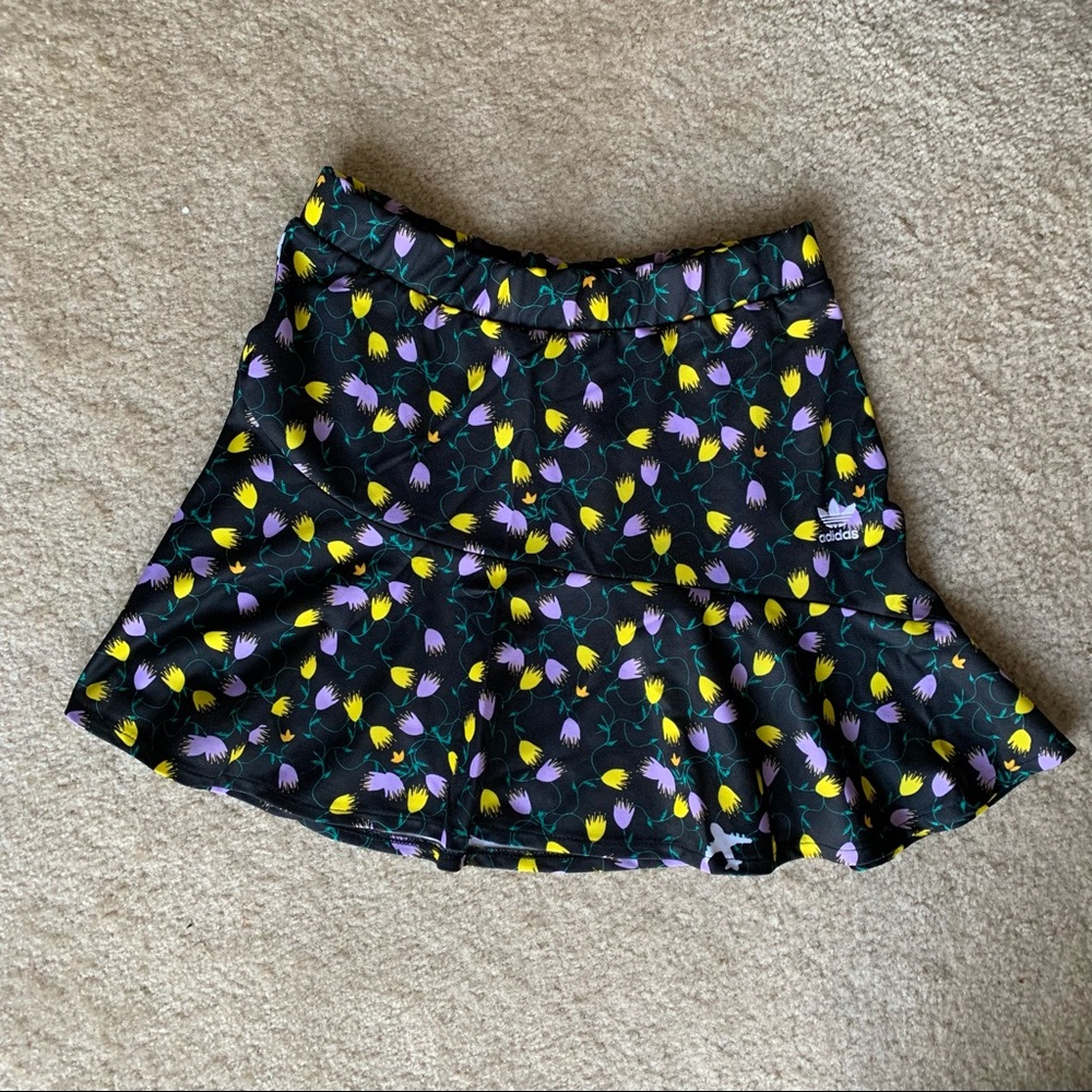 Adidas Originals All Over Print Floral Skirt - Picture 6 of 7